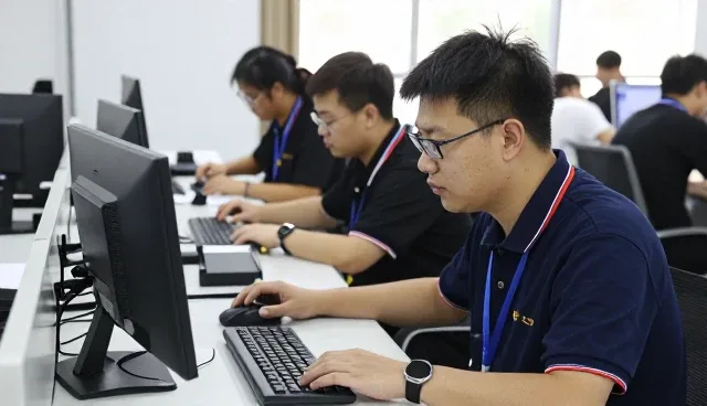浙江瀚洋信息科技有限公司助力软件实现软件升级